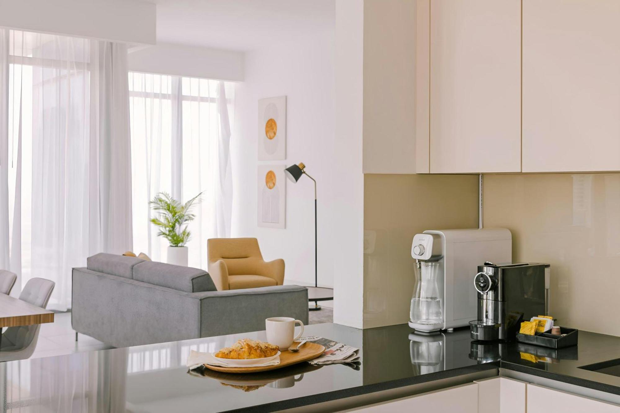 Sonder By Marriott Bonvoy Downtown Towers Apartments Dubái Exterior foto